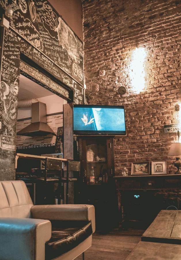 Casa Mutante Hostel Montevideo Dış mekan fotoğraf